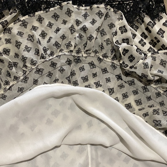 FOREVER NEW Size 8 Mini Dress With Lace Trim Excellent Cond! - Picture 10 of 10